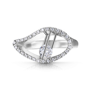 Кольцо из белого золота с бриллиантами