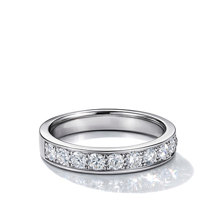 Кольцо обручальное из белого золота с бриллиантами