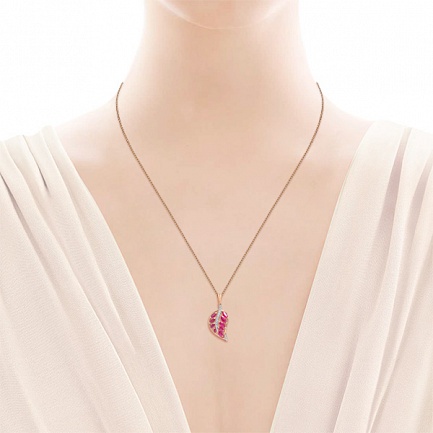 Подвеска из красного золота с бриллиантами, рубином