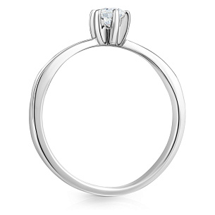 Кольцо из красного золота с бриллиантом