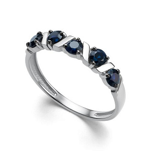 Кольцо из белого золота с сапфирами