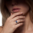 Кольцо из белого золота с сапфиром