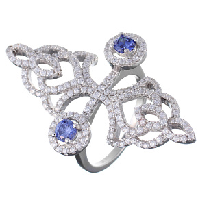 Кольцо из серебра с фианитом