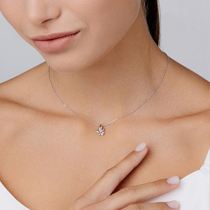 Колье из серебра с бриллиантом