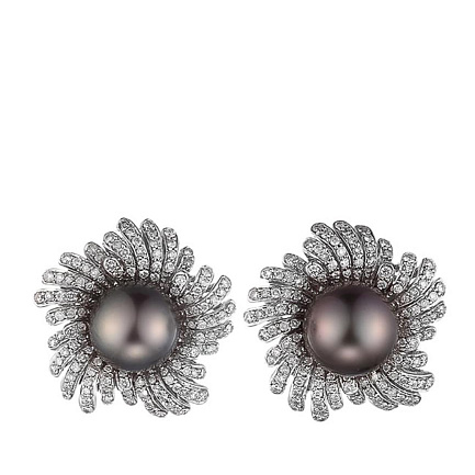 Серьги из белого золота с бриллиантами, жемчугом