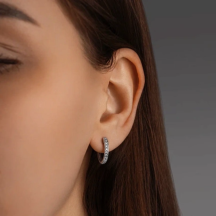 Серьги из белого золота с бриллиантами