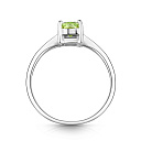 Кольцо из серебра с фианитом