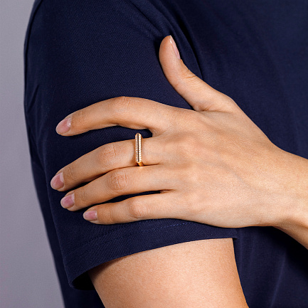 Кольцо из красного золота с бриллиантами