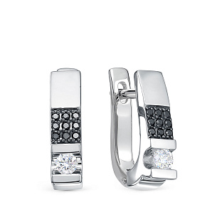 Серьги из белого золота с бриллиантом