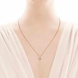 Подвеска из красного золота с бриллиантом