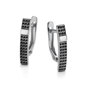 Серьги с английским замком из белого золота с бриллиантом