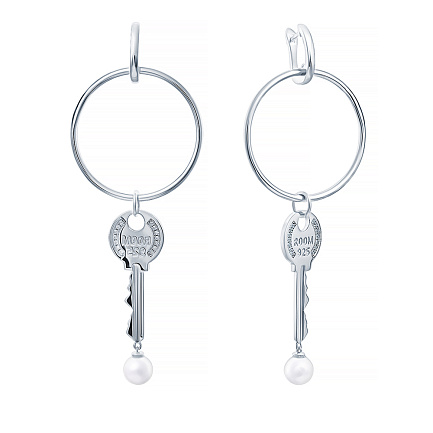 Серьги с английским замком из серебра с жемчугом