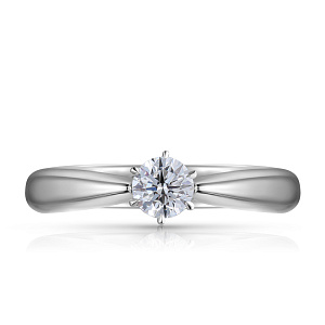 Кольцо из белого золота с бриллиантом