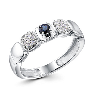 Кольцо из белого золота с бриллиантом