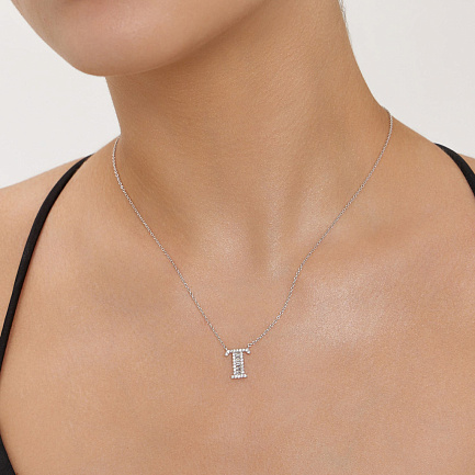 Колье из белого золота с бриллиантами