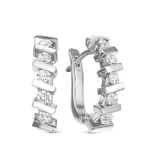 Серьги из белого золота с бриллиантом