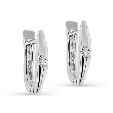 Серьги с английским замком из серебра с бриллиантами