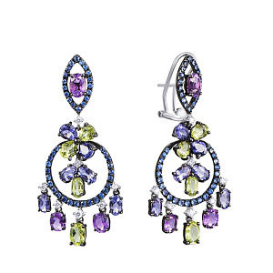Серьги из белого золота с бриллиантами, аметистами