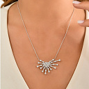 Колье из белого золота с бриллиантами