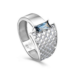 Кольцо из белого золота с топазом