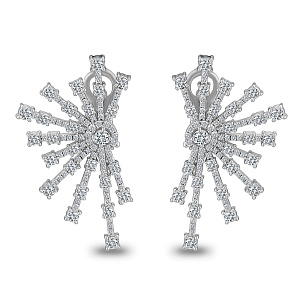 Серьги из белого золота с бриллиантами