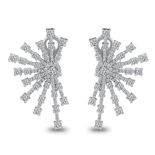 Серьги из белого золота с бриллиантом