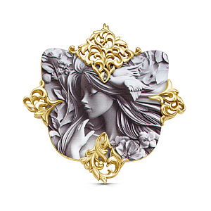 Брошь из серебра