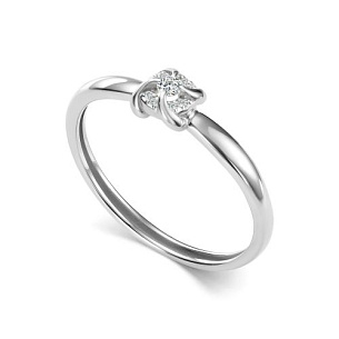 Кольцо из белого золота с бриллиантом