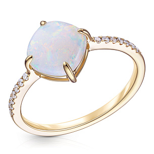 Кольцо из желтого золота с бриллиантом