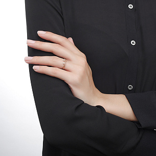 Кольцо из красного золота с бриллиантами