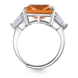 Кольцо из серебра с фианитом