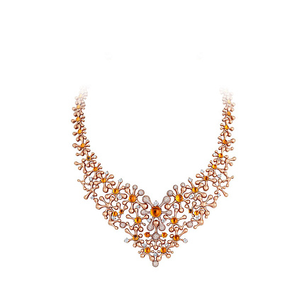 Колье из красного золота с бриллиантами