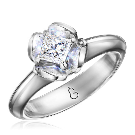 Кольцо из белого золота с бриллиантом