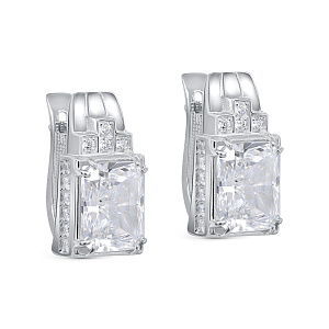 Серьги с английским замком из серебра с бриллиантами