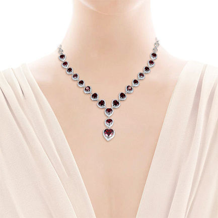 Колье из серебра с гранатом, фианитом