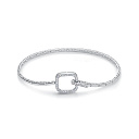 Браслет из белого золота с бриллиантами