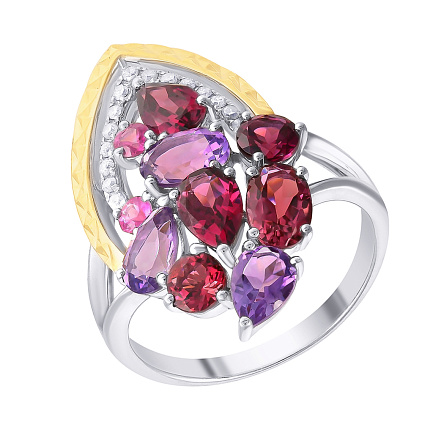 Кольцо из комбинированного золота с бриллиантами, рубинами