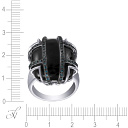 Кольцо из белого золота с ониксом
