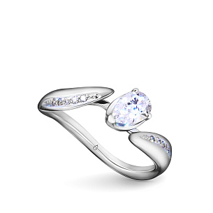 Кольцо из белого золота с бриллиантом