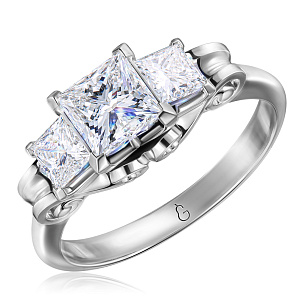 Кольцо из белого золота с бриллиантом