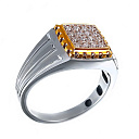 Печатка из комбинированного золота с бриллиантами