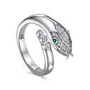 Кольцо из серебра с фианитами