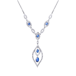 Колье из белого золота с сапфиром