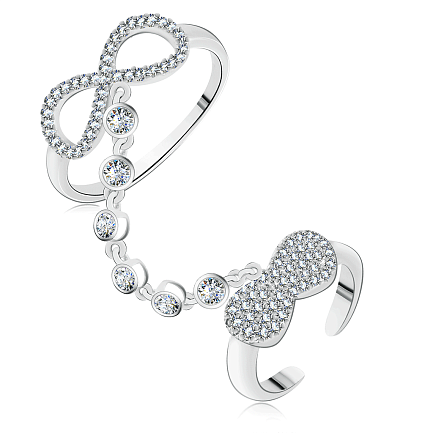 Кольцо из серебра с фианитом