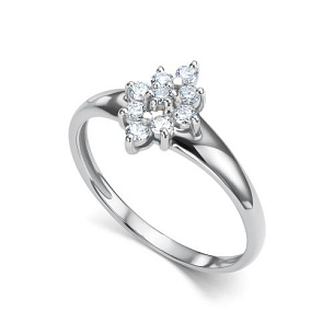 Кольцо из белого золота с бриллиантом