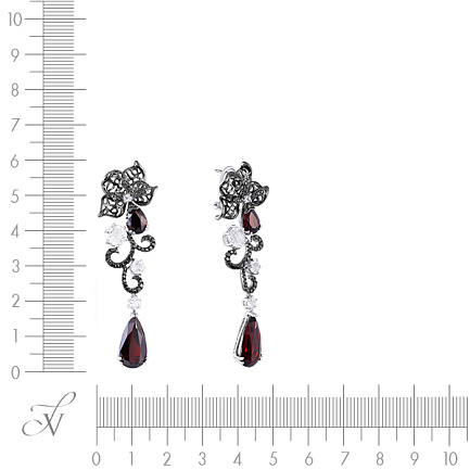 Серьги из комбинированного золота с гранатами, топазами