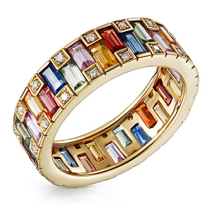 Кольцо из желтого золота с бриллиантами, сапфиром