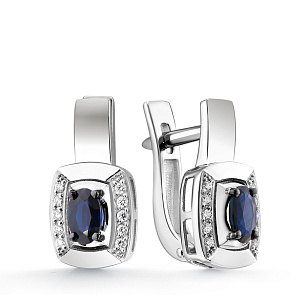 Серьги из белого золота с бриллиантом