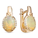 Серьги из красного золота с бриллиантами, опалами