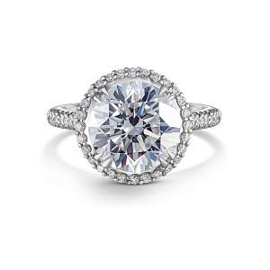 Кольцо из белого золота с бриллиантами